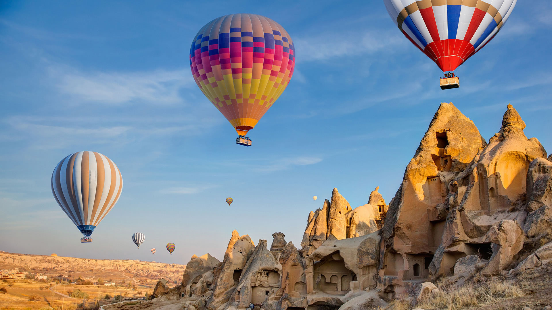 Kapadokya Balon Turu Gökyüzündeki Muhteşem Tablo